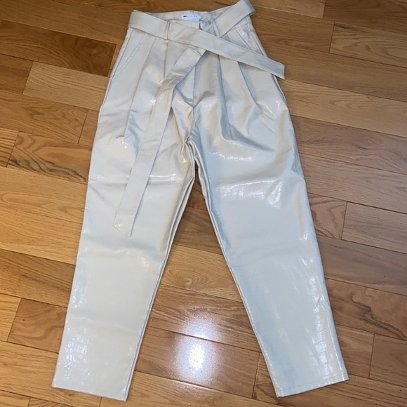 NWOT ASOS Design Croc Leather Look Tie Pants in Ecru-Neutral, size 6 - Picture 6 of 12
